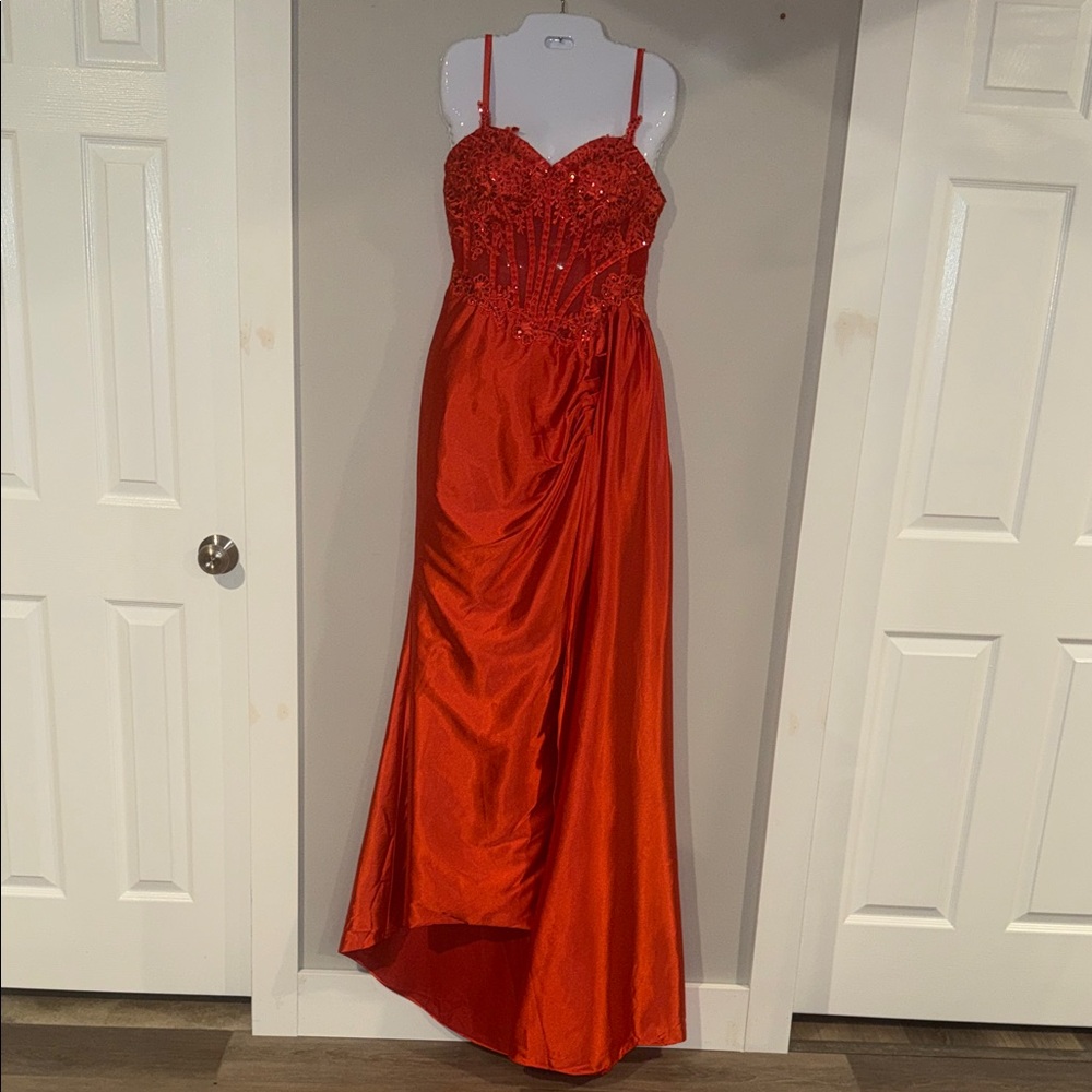 Elegant Red Evening Gown